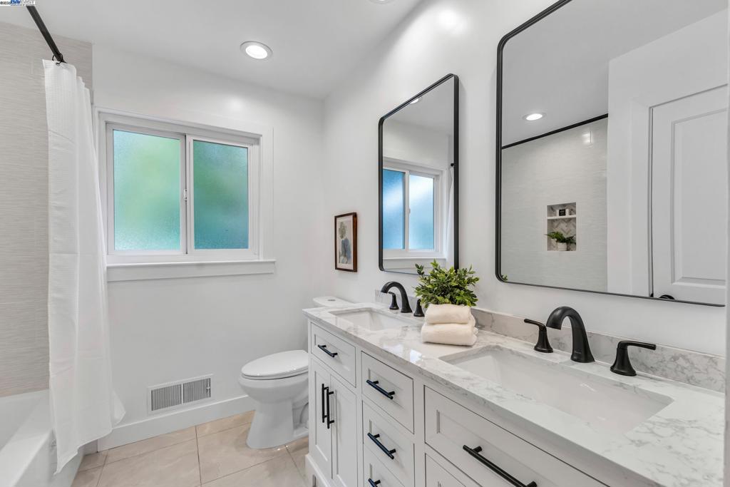 WESTSIDE DANVILL - Residential