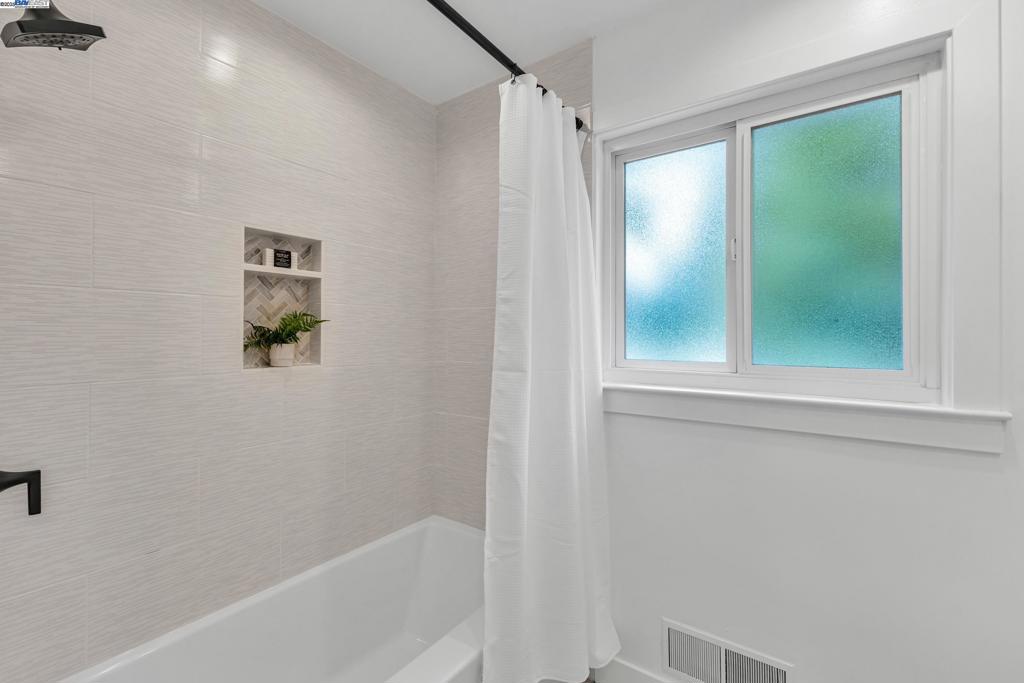 WESTSIDE DANVILL - Residential