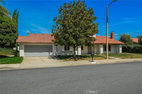 Photo of 2257 Glastonbury Rd, Westlake Village, CA 91361 (MLS # PW25279309)