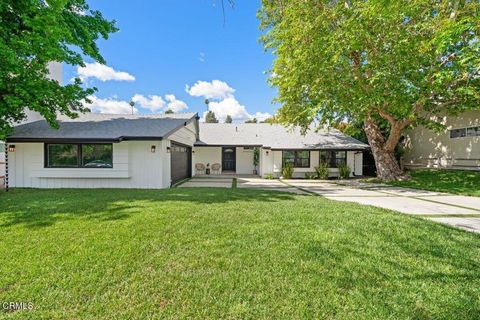 Photo of 5647 Ramara Avenue, Woodland Hills, CA 91367 (MLS # V1-35963)