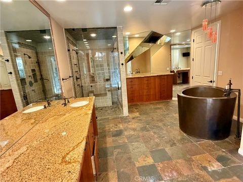 Tiny photo for 3366 Crossland St, Thousand Oaks, CA 91362 (MLS # SR26047267)