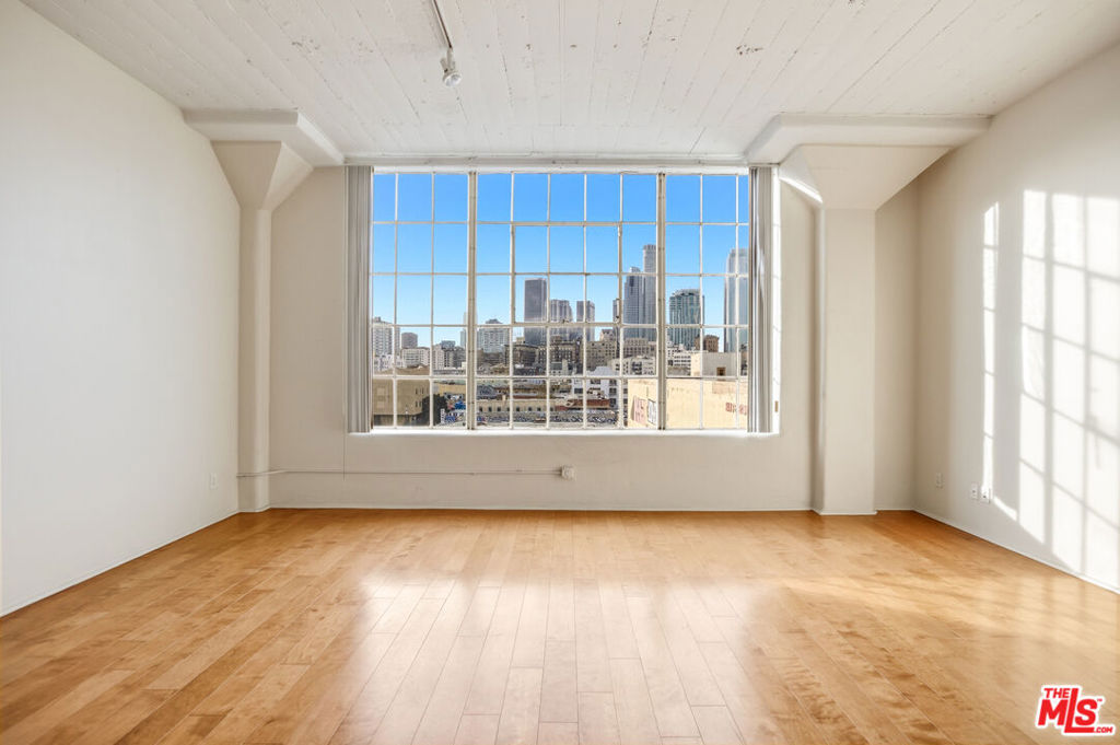 420 S San Pedro Street 509