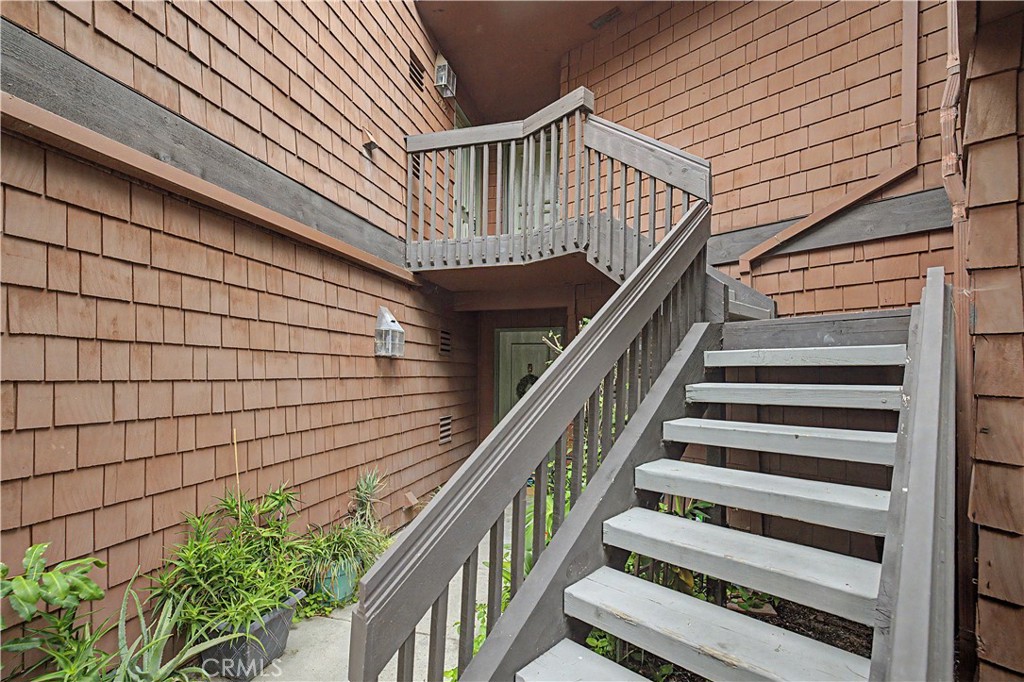 2727 Quail Ridge