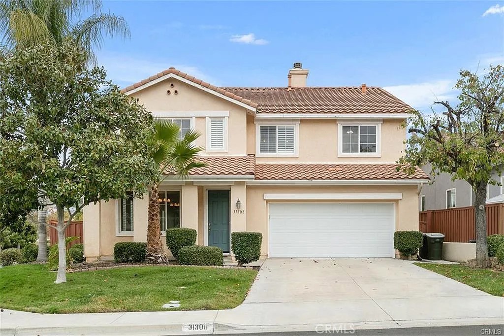 Located in the Highly Desirable Temeku Hills Golf Course community. The property has great floorplan ,bright and open, which features four beds plus loft, 2.5 baths and 2-car garage. Separate living and family room . Upgraded window shutters. Crown molding, Stainless steel appliances. All the bedrooms upstairs with own ceiling fan/light. Country-club style community with fantastic pool, spa, clubhouse with Gym, Library, tennis court ,pickle ball court and basketball court, many amenities. Great schools, Walking distance to school, park. close to the access of freeways, shopping and more!
Owner pays for HOA. Tenant responsible for Utilities, garbage & yard maintenance. Up to midsize pets permitted.