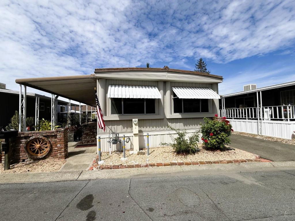 2150 Almaden Road 31
