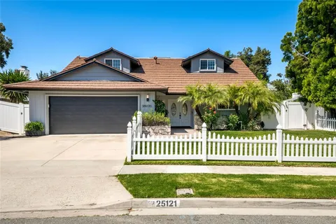 MLS: OC26099876