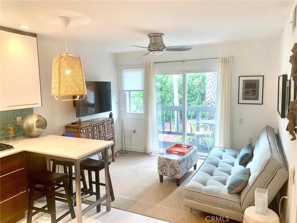 485 Mermaid Street 411