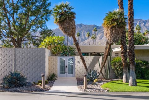 Photo of 80 Lakeview Drive, Palm Springs, CA 92264 (MLS # 219146426PS)