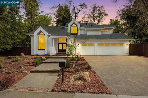 Photo of 281 Stone Valley Way Way, Alamo, CA 94507 (MLS # 41133529)