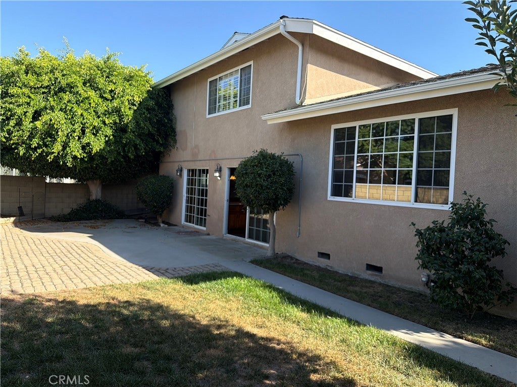 4665 Guava Avenue