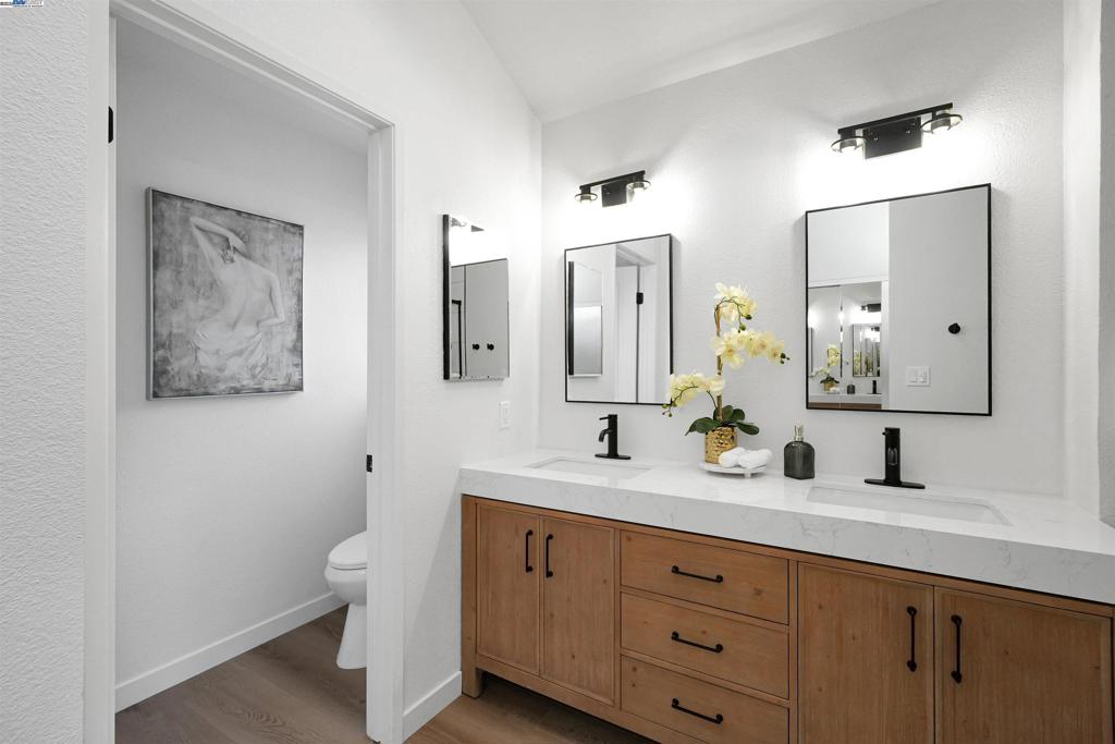 CENTRAL NEWARK - Residential