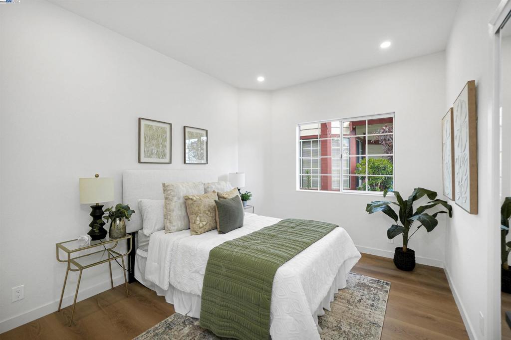 CENTRAL NEWARK - Residential