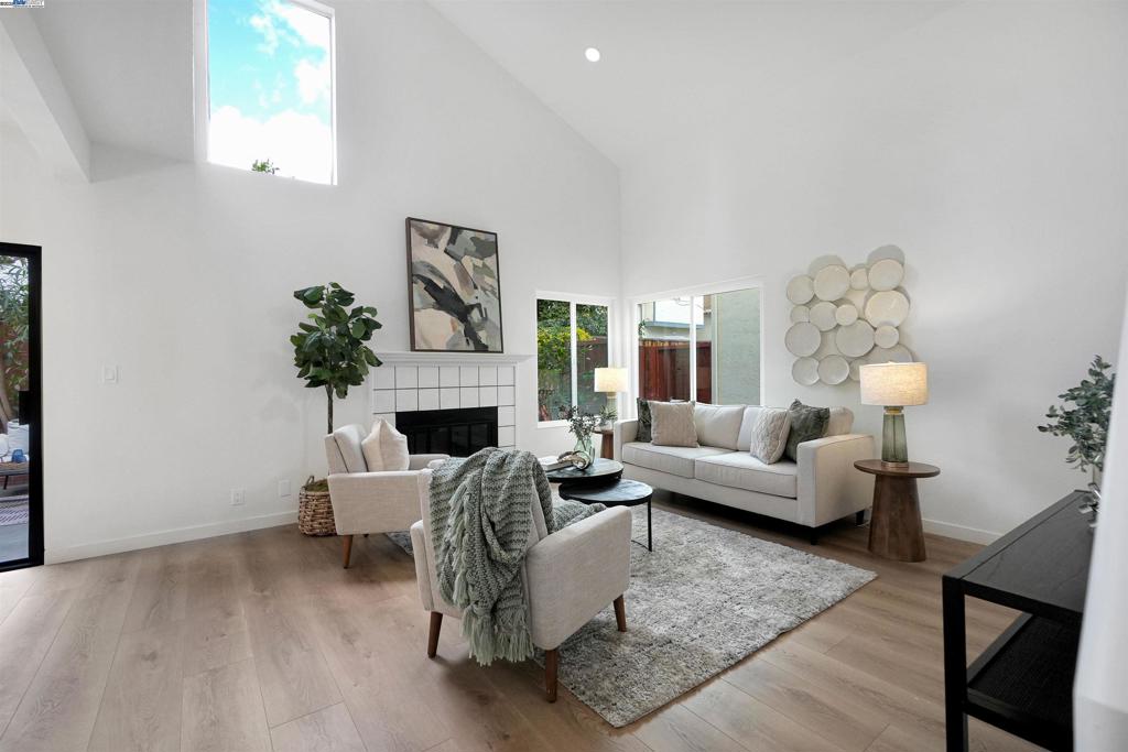 CENTRAL NEWARK - Residential