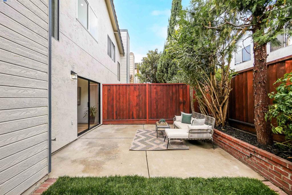 CENTRAL NEWARK - Residential