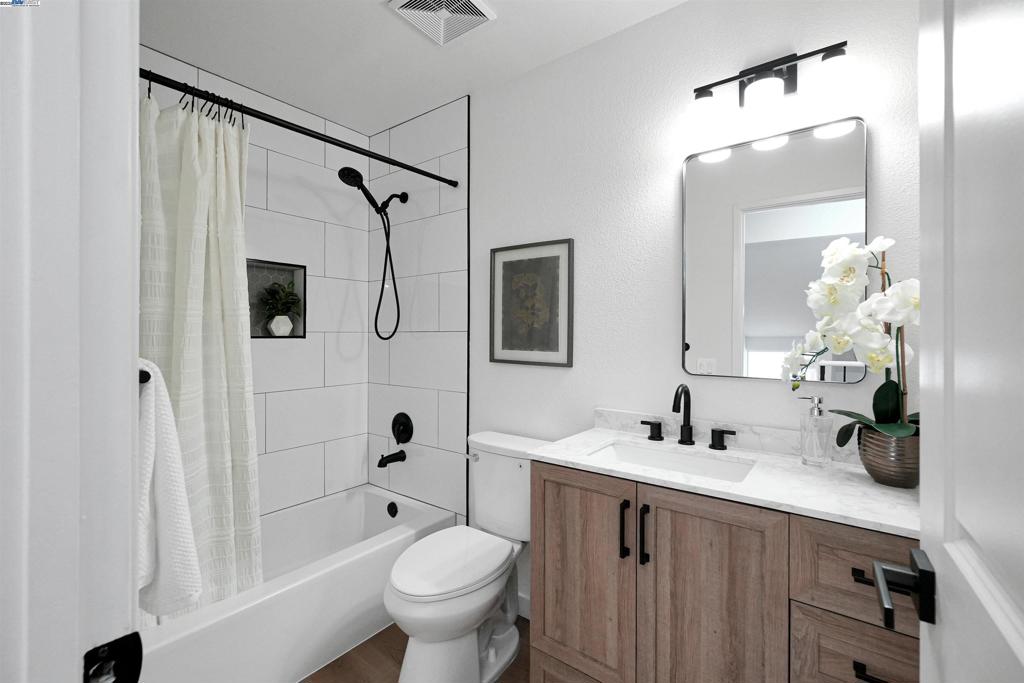 CENTRAL NEWARK - Residential