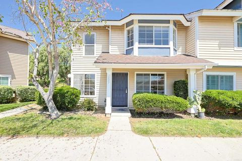 1889 Manzana Way San Diego CA 92139
