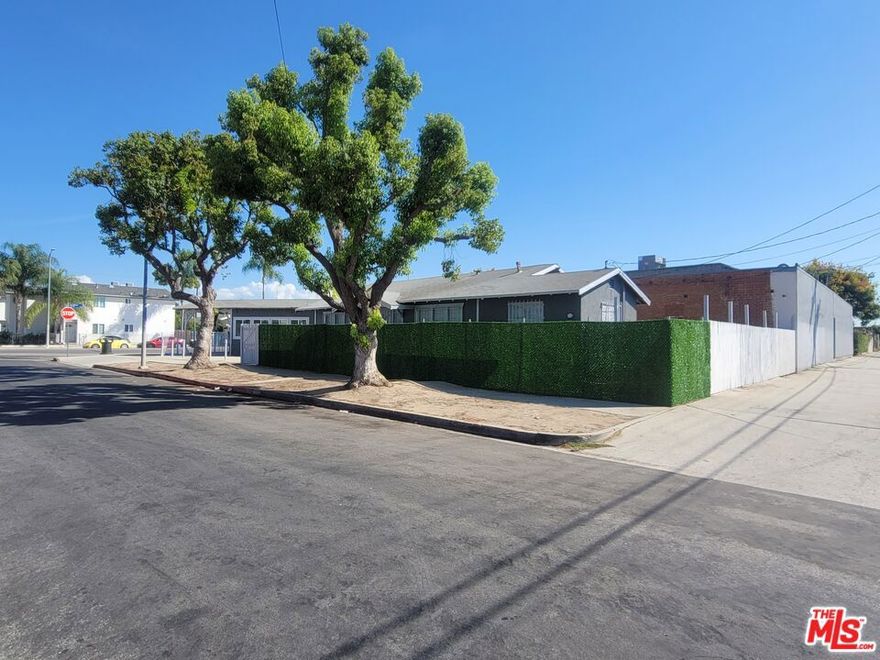 Great Mixed Use with 2 separate buildings Residential & Commercial perfect Live/Work, Lot is an LAC2 Zone with 1 & 3 phase electric meters. Both Residential & Commercial bldgs. are VACANT. The Commercial Bldg. is located on corner of Gardena Blvd. & Menlo Ave with high foot & auto traffic providing a great retail exposure. Excellent two 22' Driveways on Gardena Blvd & Menlo Ave perfect for a drive-thru Business serving 6 cars simultaneously in the drive thru with additional 5 car parking. ALL Parking are exclusive due to being the ONLY business on that side of the lot. Newly renovated Bldg. 600 Sq. Ft. open space, prewired for High-speed data outlet at every 6' of interior wall with new restroom & shower. Great for Drive thru business, Medical office, Doctors Office, Auto Dealer, Mini Mart, E commerce business, Restaurant, Coffee shop, Mobile device store and any Retail business needing great exposure with easy drive thru parking.                                                                       VACANT RESIDENTIAL bldg. is located on the quiet side of the Street featuring a 3 bedroom & 1 Bath, 1042 Sq. Ft. spacious living room leading to a separate open dining area with a fully equipped kitchen, washer & dryer with side by side fridge and Central heating & cooling system. Very private bldg. with 6' green fence with cover patio great outdoor seating, picnic area and entertainment. Alley access for vehicle, trucks, RV and bike.