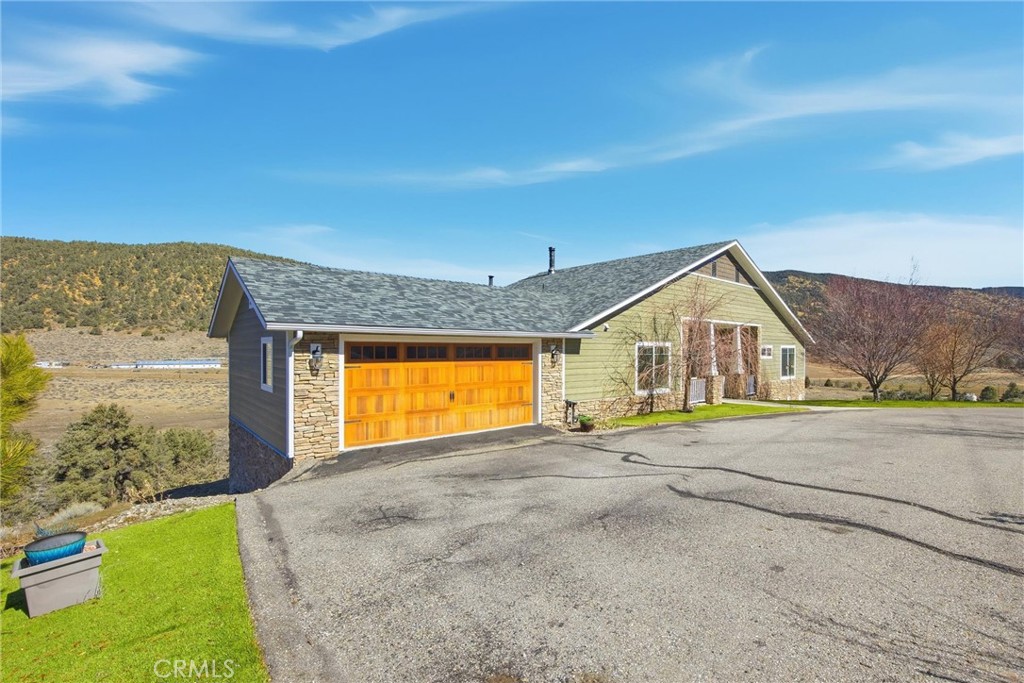 9401 Whispering Pines