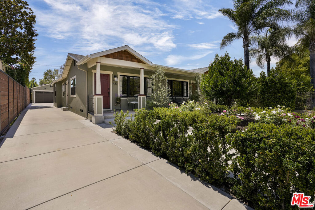 433 N Lamer Street