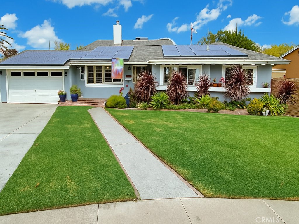 1304 S Courson Drive