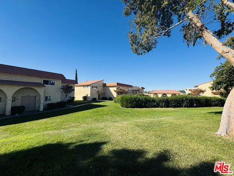 Photo of 43609 Stanridge Avenue, Lancaster, CA 93535 (MLS # 25608033) Photo of 43609 Stanridge Avenue, Lancaster, CA 93535 (MLS # 25608033)