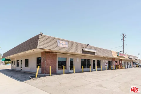 MLS: 26868151