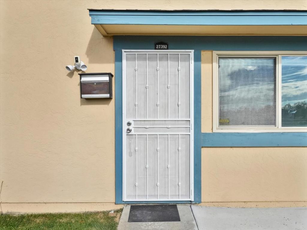 Fantastic opportunity for a first time home buyer! Welcome to this beautiful high ceilings open floor plan move-in ready 2 bedrooms 1 bathroom END unit single story and very private townhome! This townhome was recently painted inside. The kitchen comes with stainless steel appliances, cabinets with all new front doors, new faucet sink and new window blinds. Beautiful laminate floors in the living room and bedrooms, new closet door in the principal bedroom, updated bathroom, inside laundry, private backyard/patio, storage/shed attached, 2 carports with direct access to the home from the back patio. HOA covers common area maintenance, roof, exterior painting, fencing and carports. Close to Schools, Chabot college, Costco, hospital, shopping, restaurants, and parks plus easy access to San Mateo Bridge, Highway 92 and 880 freeway.