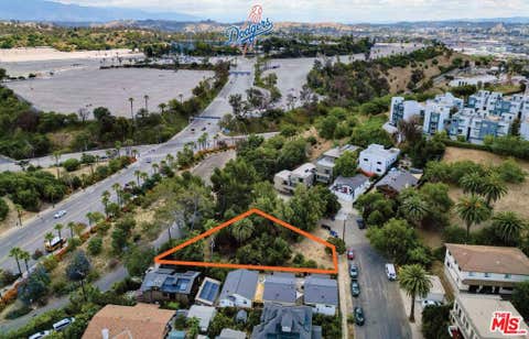 Photo of 1204 Lilac Place, Los Angeles, CA 90026 (MLS # 26848021)