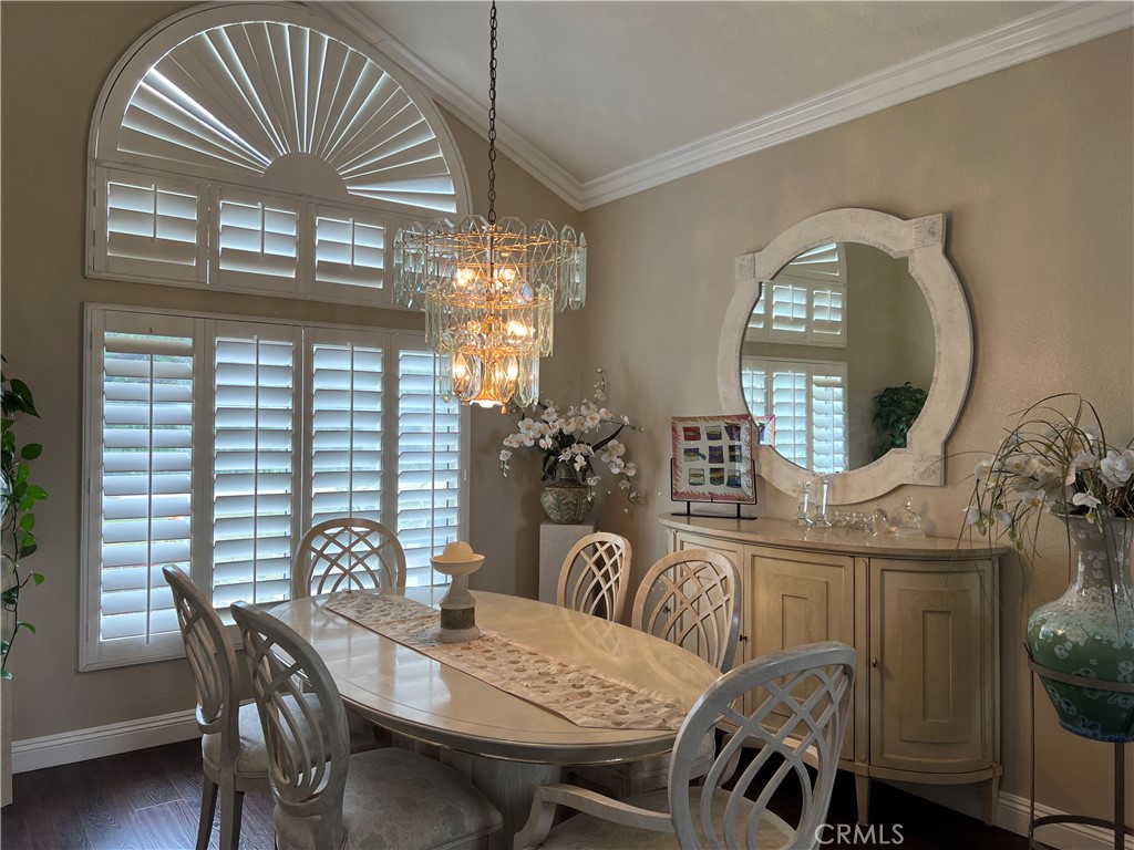 2411 White Dove Ln