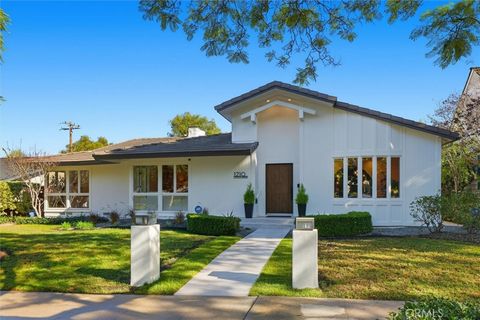 1210 Los Altos Long Beach CA 90815