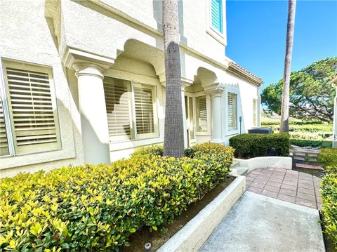 MLS: OC26207752