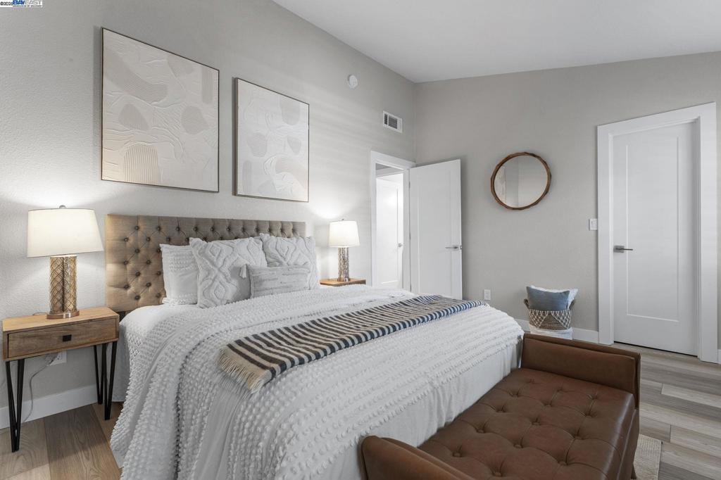 CANYON MEADOWS - Residential