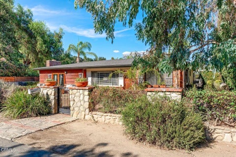 Photo of 189 Grapevine Road, Oak View, CA 93022 (MLS # V1-39415)