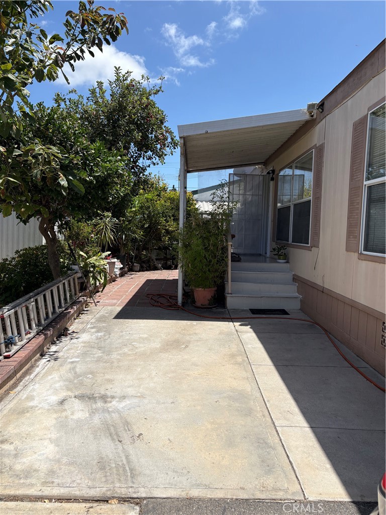 7887 Lampson Avenue 91