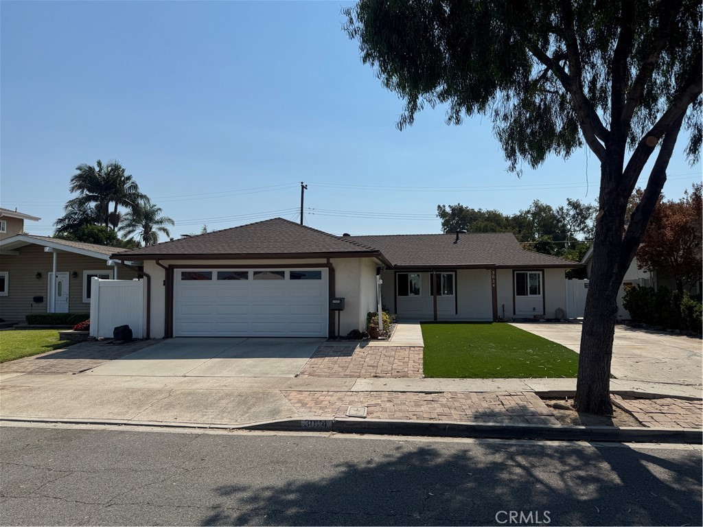 Welcome to this well-maintained, one-owner home nestled on a quiet cul-de-sac in the desirable Mesa North neighborhood. Originally a 5-bedroom layout, one bedroom was thoughtfully opened up to create a more spacious living area. At the same time, the kitchen was expanded to include a generous center island — perfect for entertaining. Dual pained windows are installed and the roof was replaced in 2023.
The primary suite features its own en suite bathroom and air conditioning for added comfort. Situated on a sizable 6,100 sqft., the property offers RV parking potential and a large covered back patio ideal for relaxing in the shade on warm summer days.
This home has been taken care of over the years and is conveniently located near top-rated schools, parks, shopping, and dining.