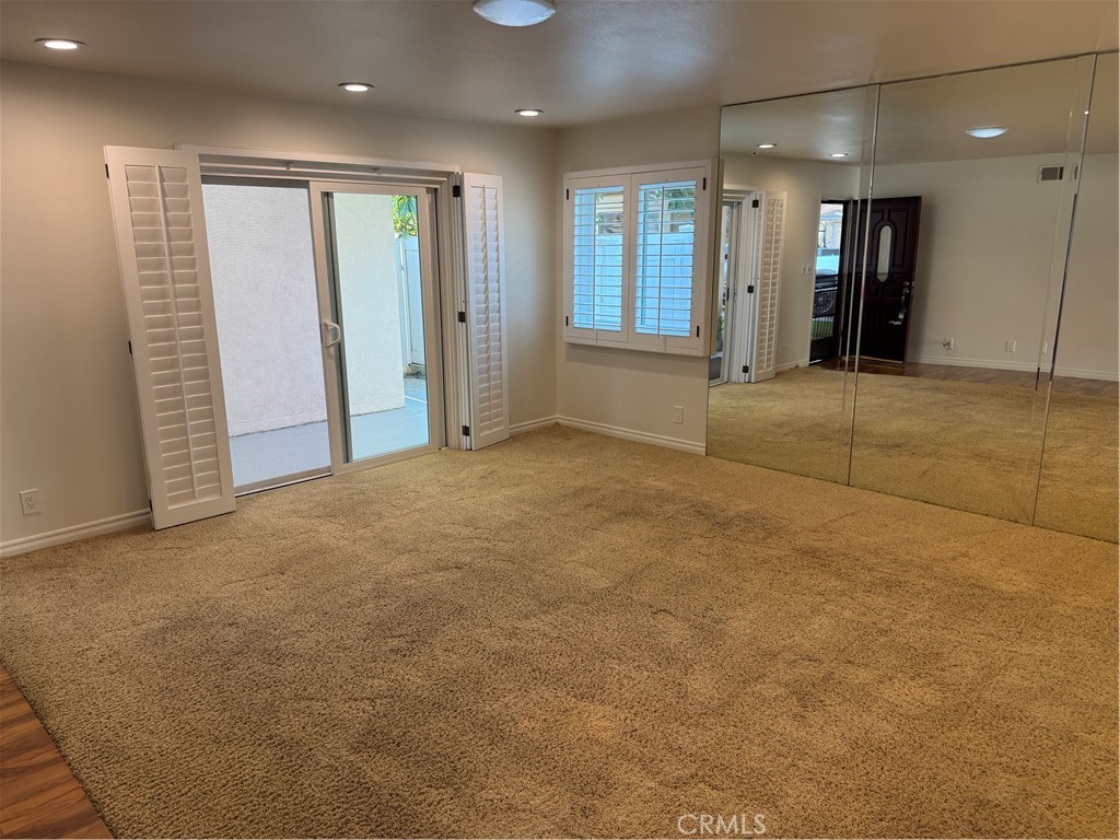 3024 Harding Way