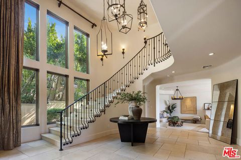 1921 Bel Air Road Los Angeles CA 90077