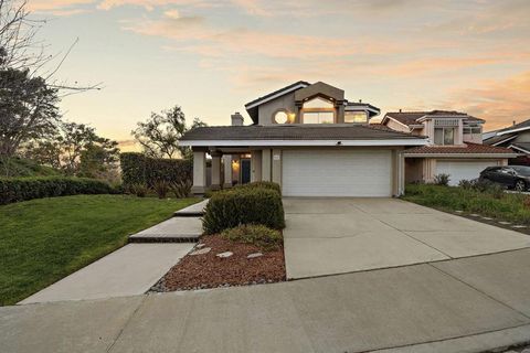 Tiny photo for 1 Saint Isabella, Laguna Niguel, CA 92677 (MLS # 219144379DA)