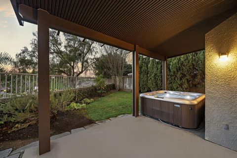 Tiny photo for 1 Saint Isabella, Laguna Niguel, CA 92677 (MLS # 219144379DA)