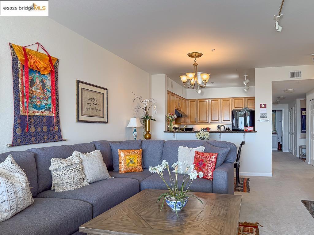 1400 Pinnacle Ct 316