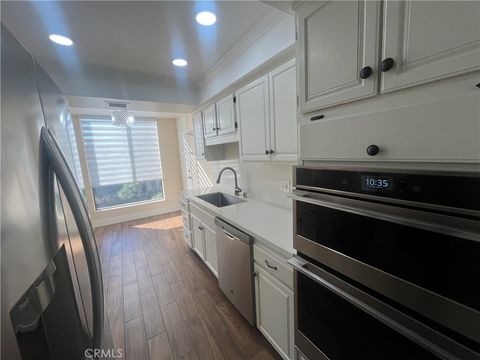 Photo of 750 S Spaulding #237, Los Angeles, CA 90036 (MLS # SB25267937)