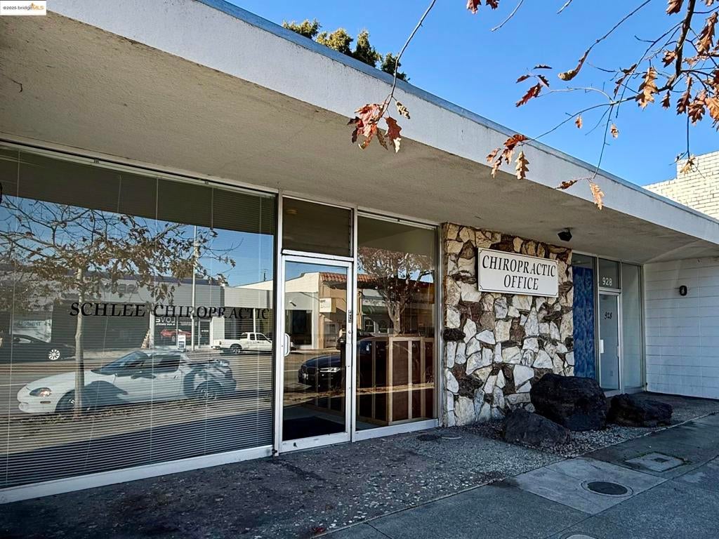 928 San Pablo Ave