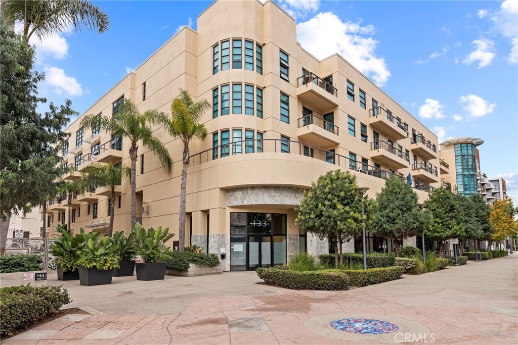 133 The Promenade N 318