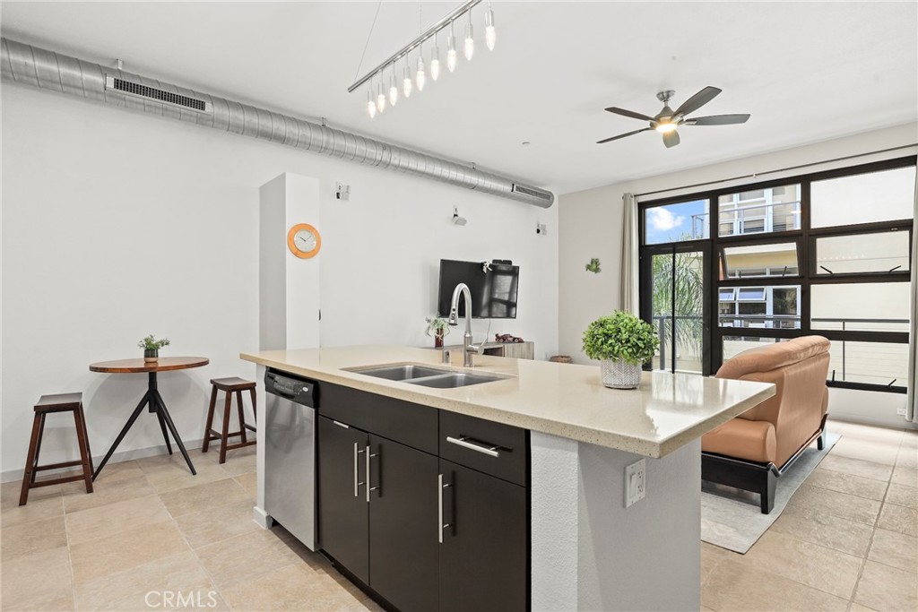 133 The Promenade N 318