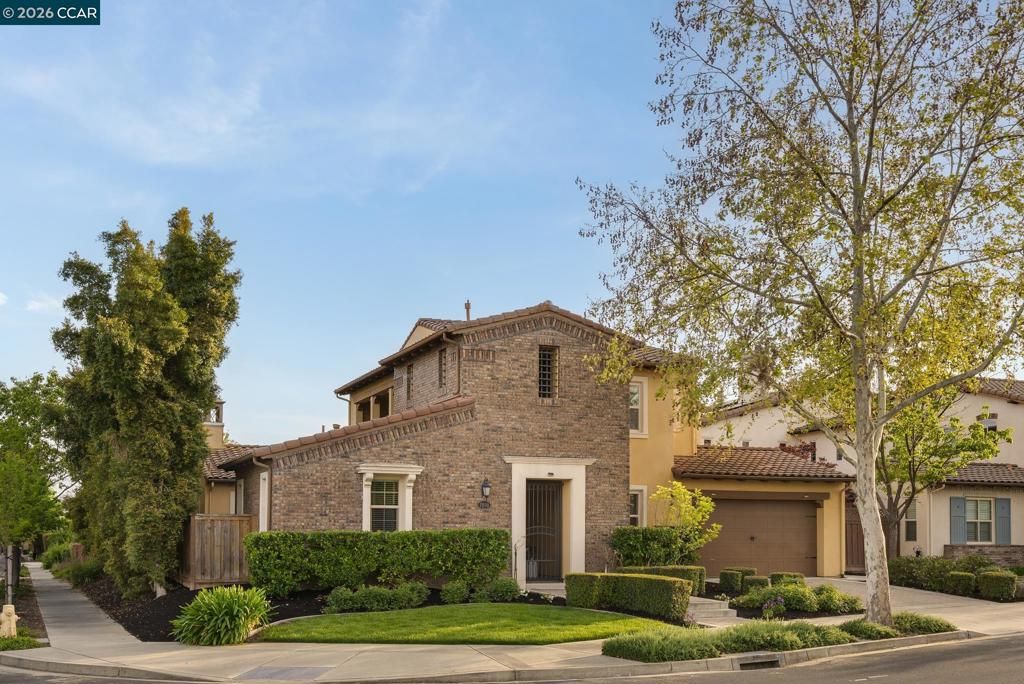 Photo of 7898 Kennard Ln Ln, San Ramon, CA 94582 (MLS # 41128852)