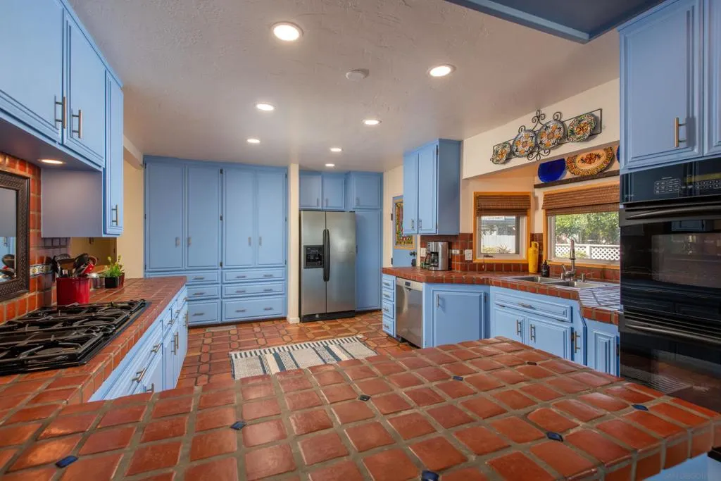 San Diego, California 92109, United States, 3 Bedrooms Bedrooms, ,3 BathroomsBathrooms,Residential,Active,20829