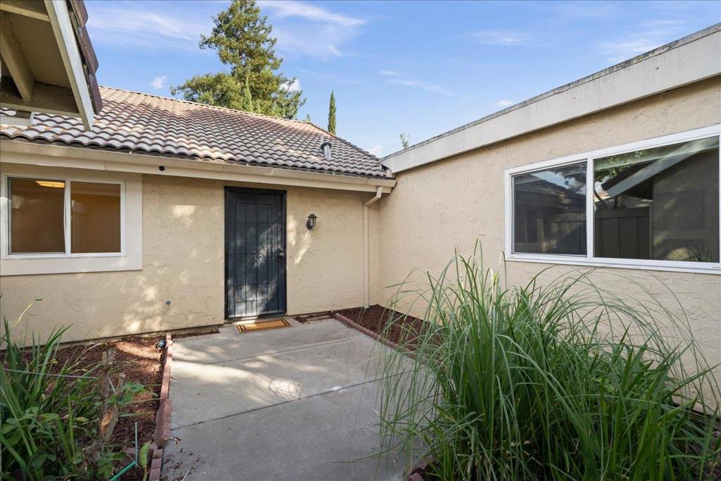 216 Truckee Lane