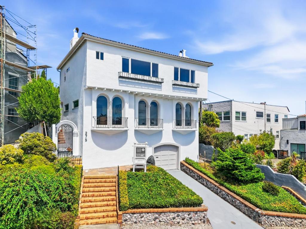 275 Maywood Drive