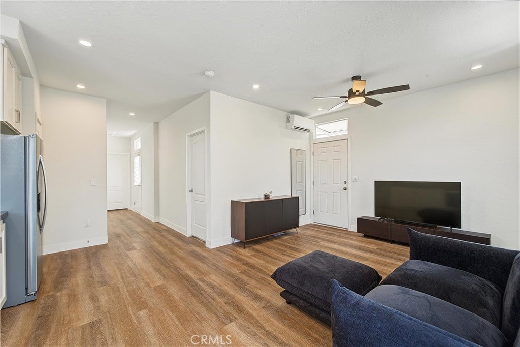 2767 W 1st Street 14