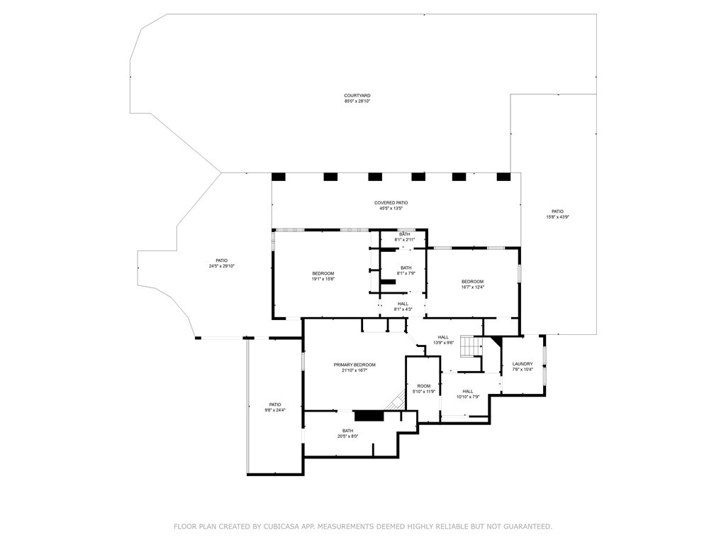 Main image without alt text